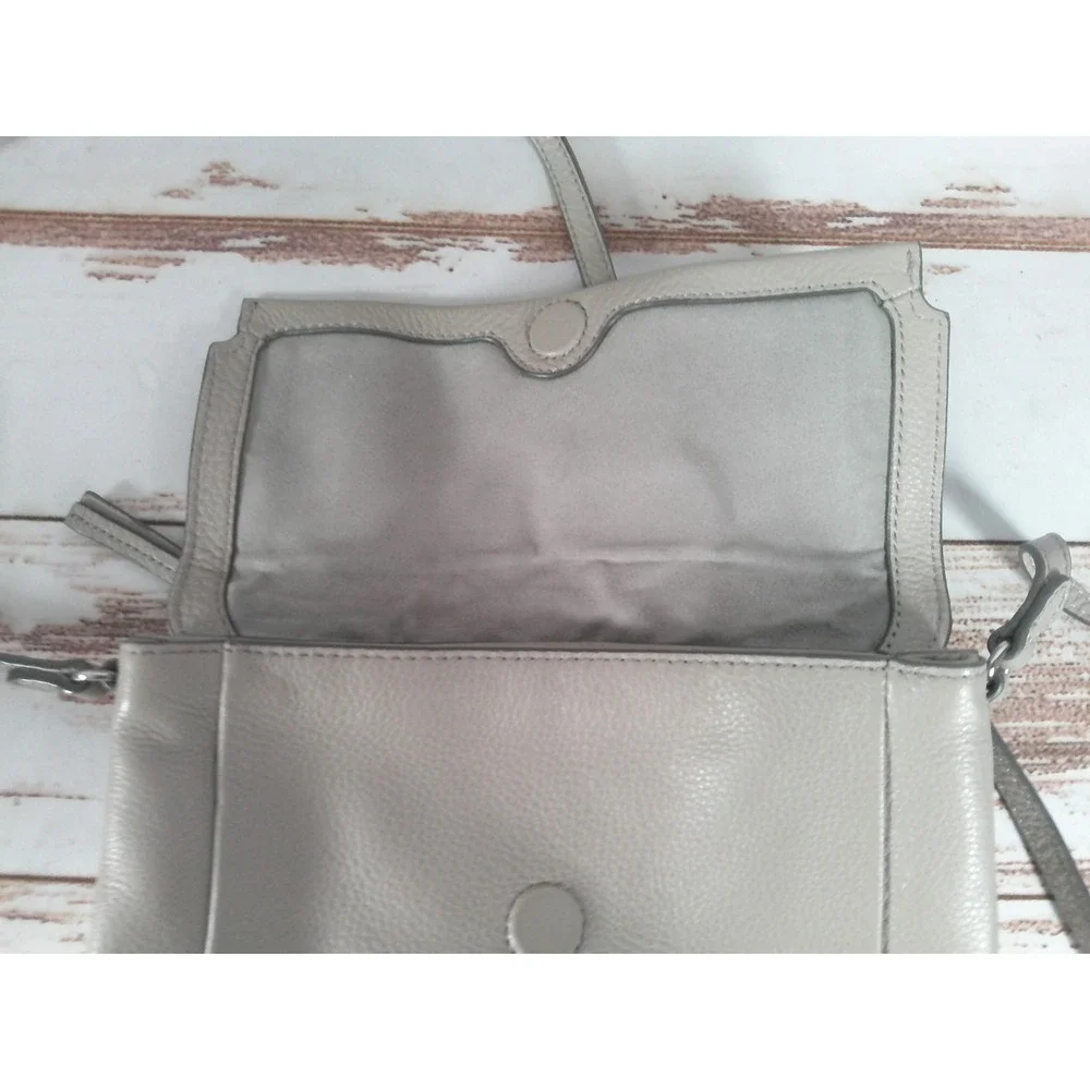Vince Camuto Blush Silver Pebbled Leather Crossbody Bag Handbag Purse